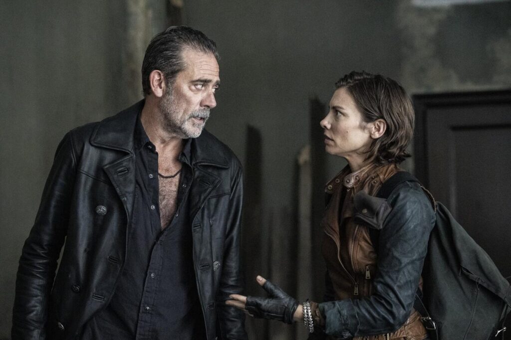 „The Walking Dead: Dead City“ kehrt schon im Sommer 2026 mit neuen Folgen der dritten Staffel zurück. / © AMC